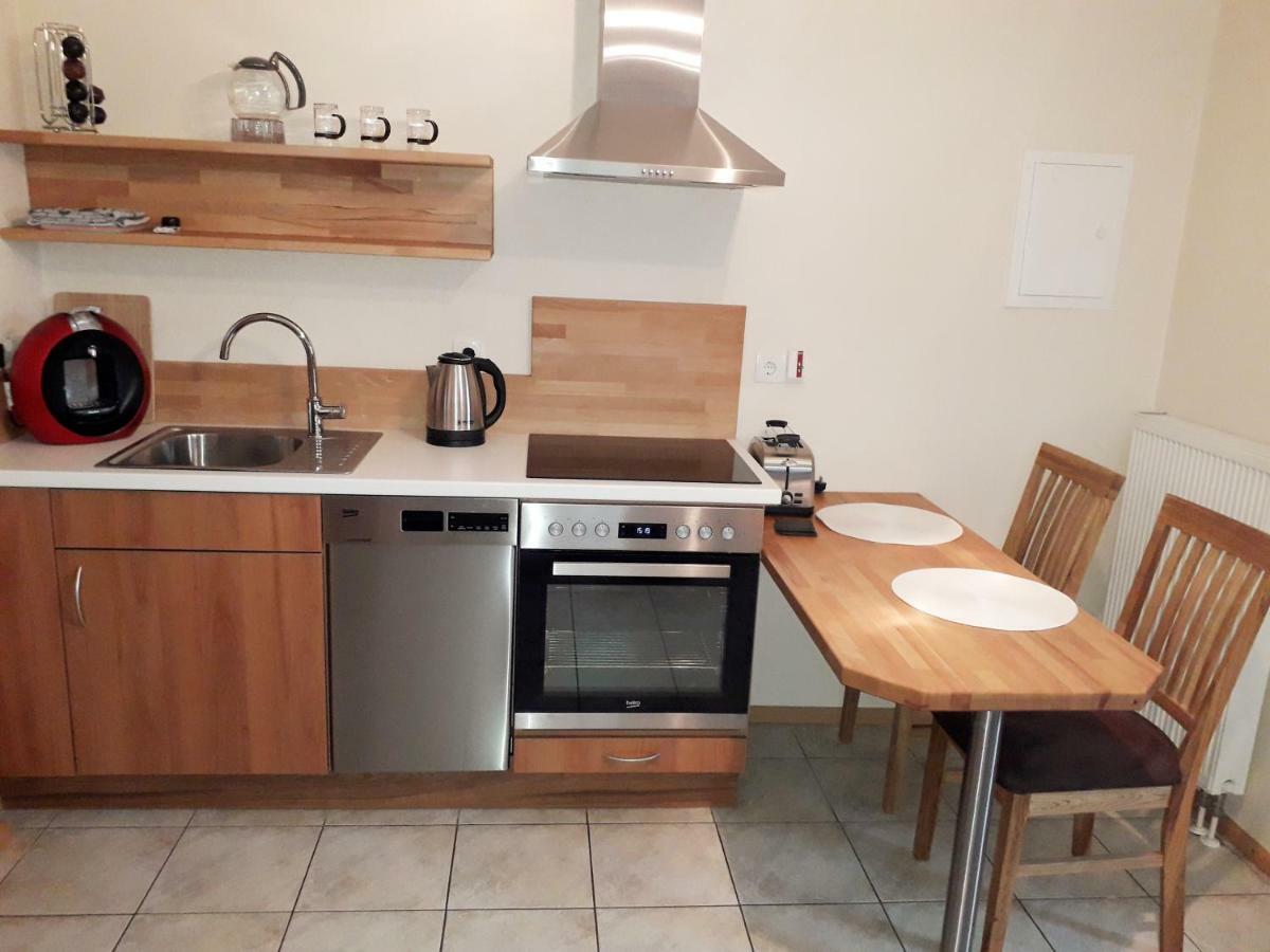 Ferienwohnung Adams Hinterweiler ภายนอก รูปภาพ